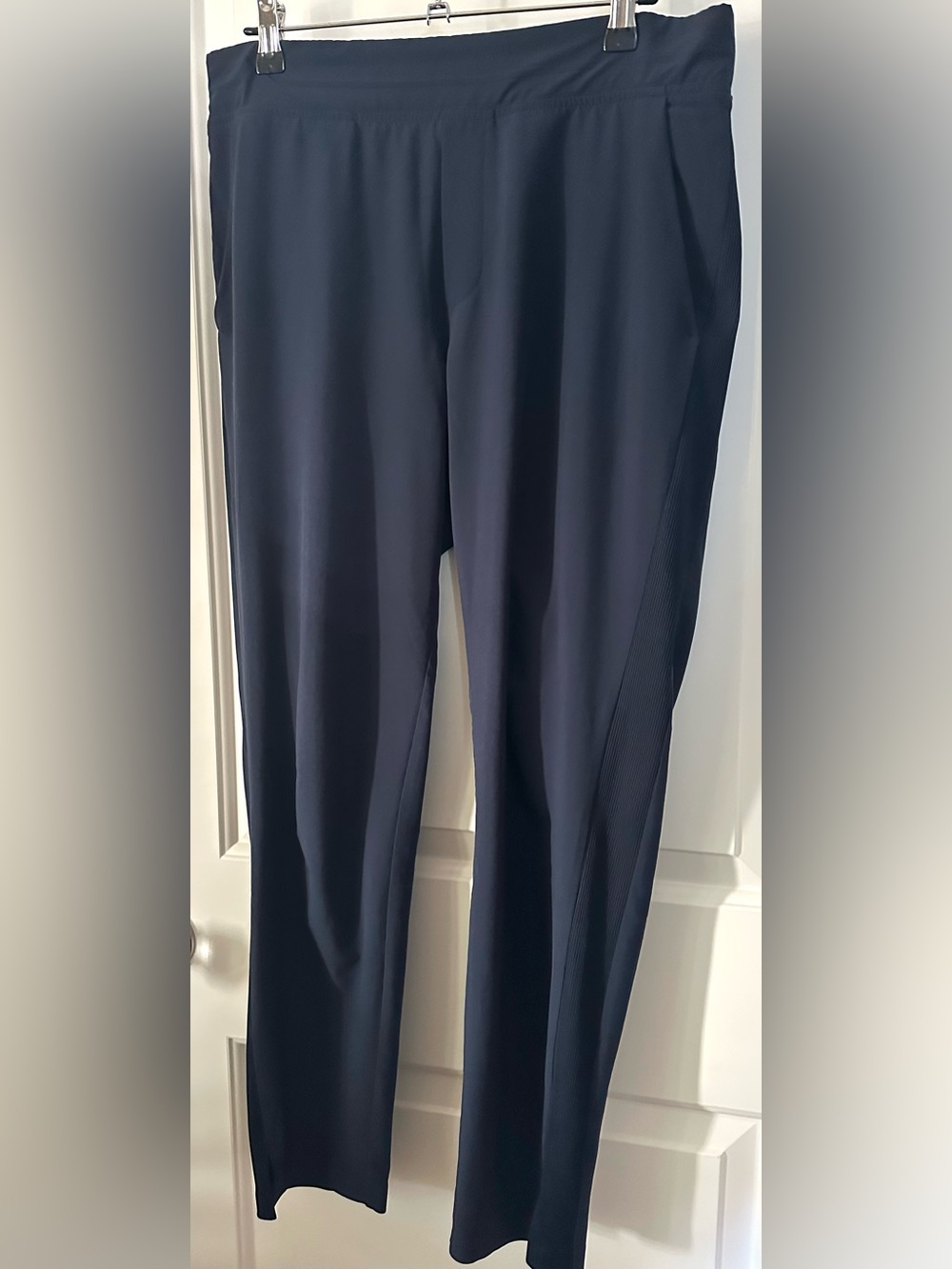 Athleta Brooklyn Ankle Pant Navy Blue Travel Pant Womens Medium